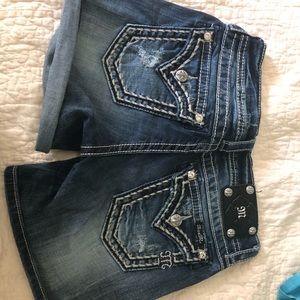 Miss Me Shorts size 27